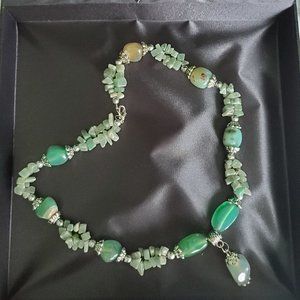 Stunning genuine stone necklace.